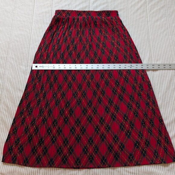 VINTAGE 1980s Koret tiny accordion pleated red plaid lightweight skirt EUC - Picture 6 of 8